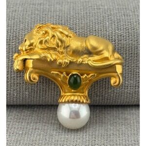 Vintage Ann Hand Brooch Corcoran Lion Faux Pearl Gold Tone Pin Signed